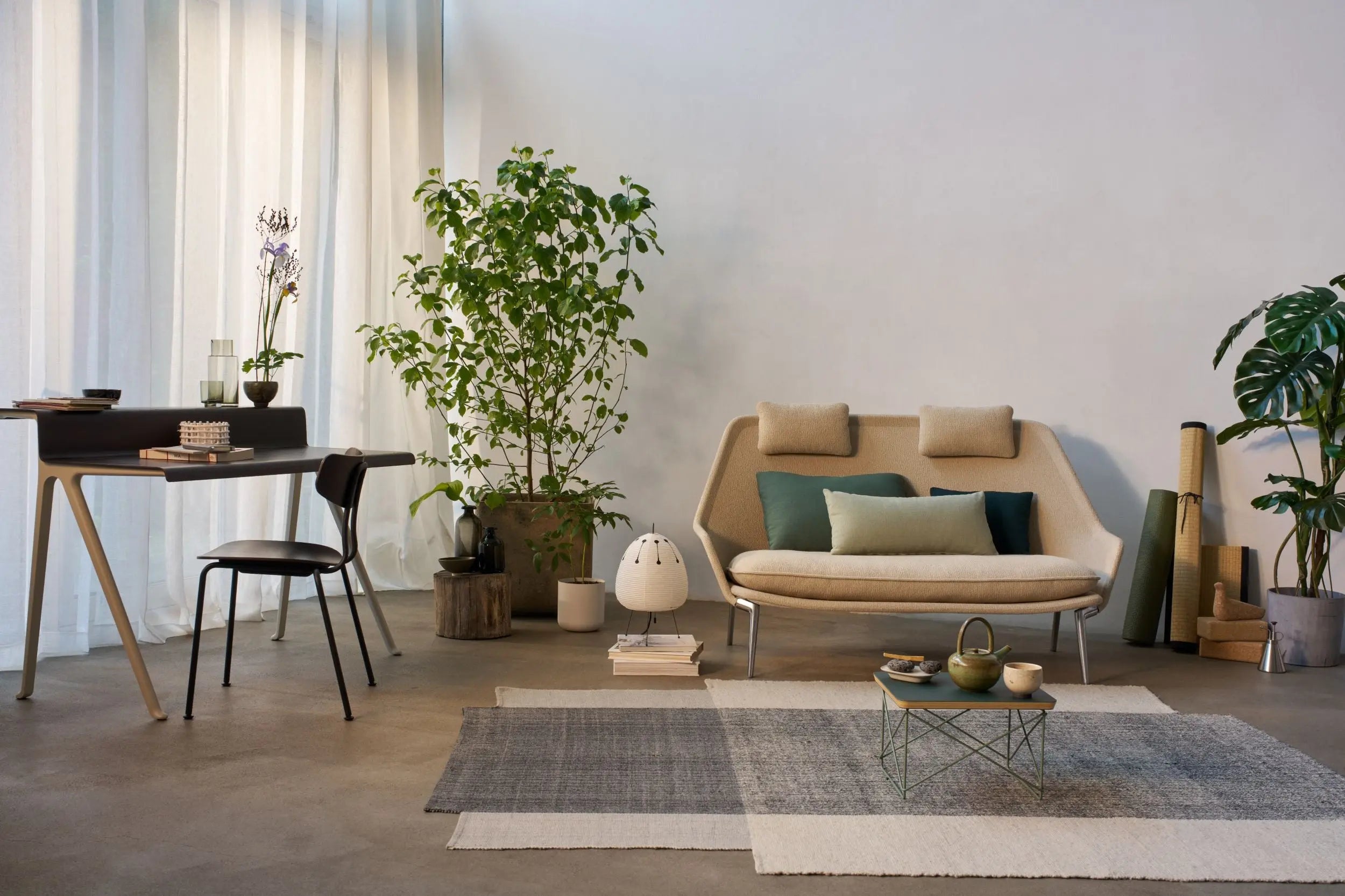 Vitra Eames LTR Occasional pöytä jadenvihreä Vitra