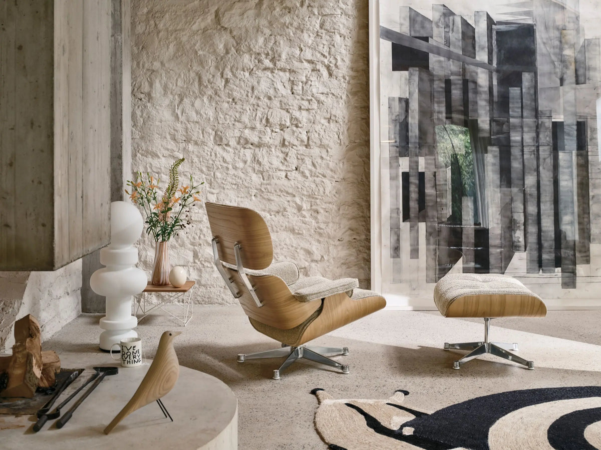 Vitra Eames Lounge Chair kastanja/Nubia 04 Vitra