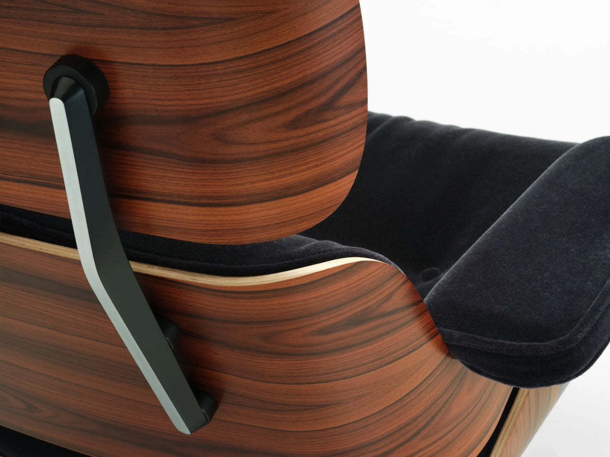 Vitra Eames Lounge Chair palisanteri/Calma 08 Vitra