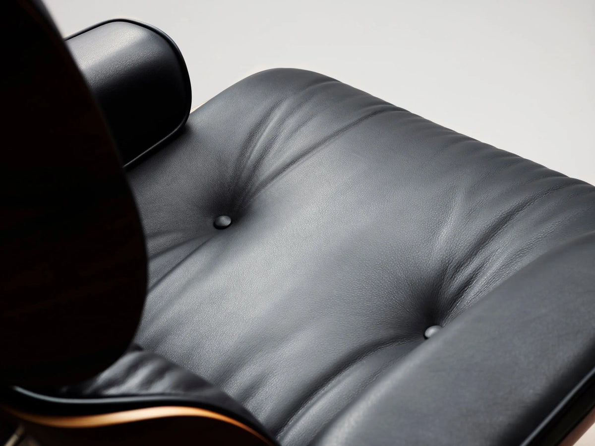 Vitra Eames Lounge Chair palisanteri/musta nahka Vitra