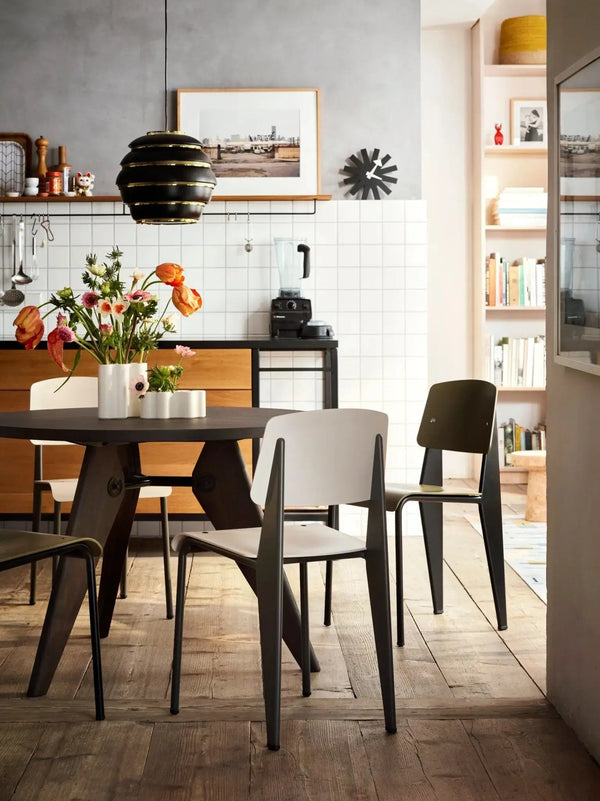Vitra Nelson Asterisk kello musta - Laatukaluste