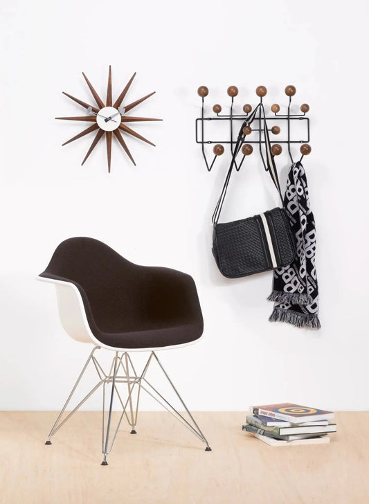 Vitra Nelson Sunburst kello pähkinä - Laatukaluste