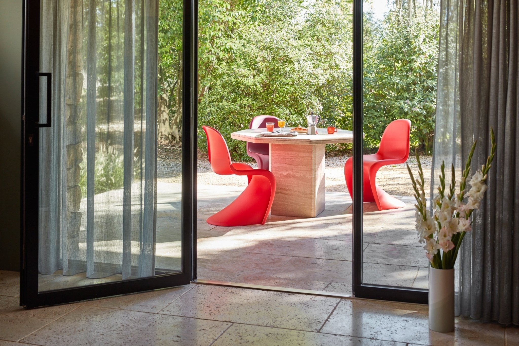 Vitra Panton tuoli punainen - Laatukaluste