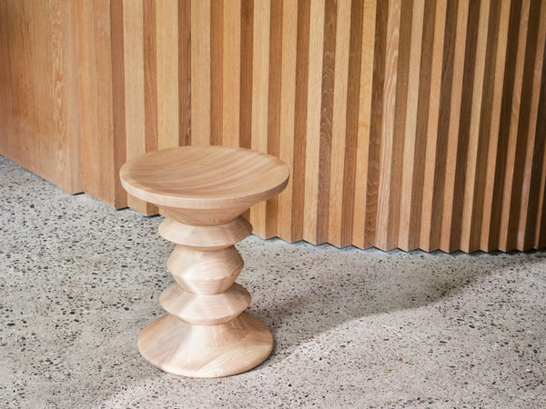 Vitra Stools malli A kastanja Vitra