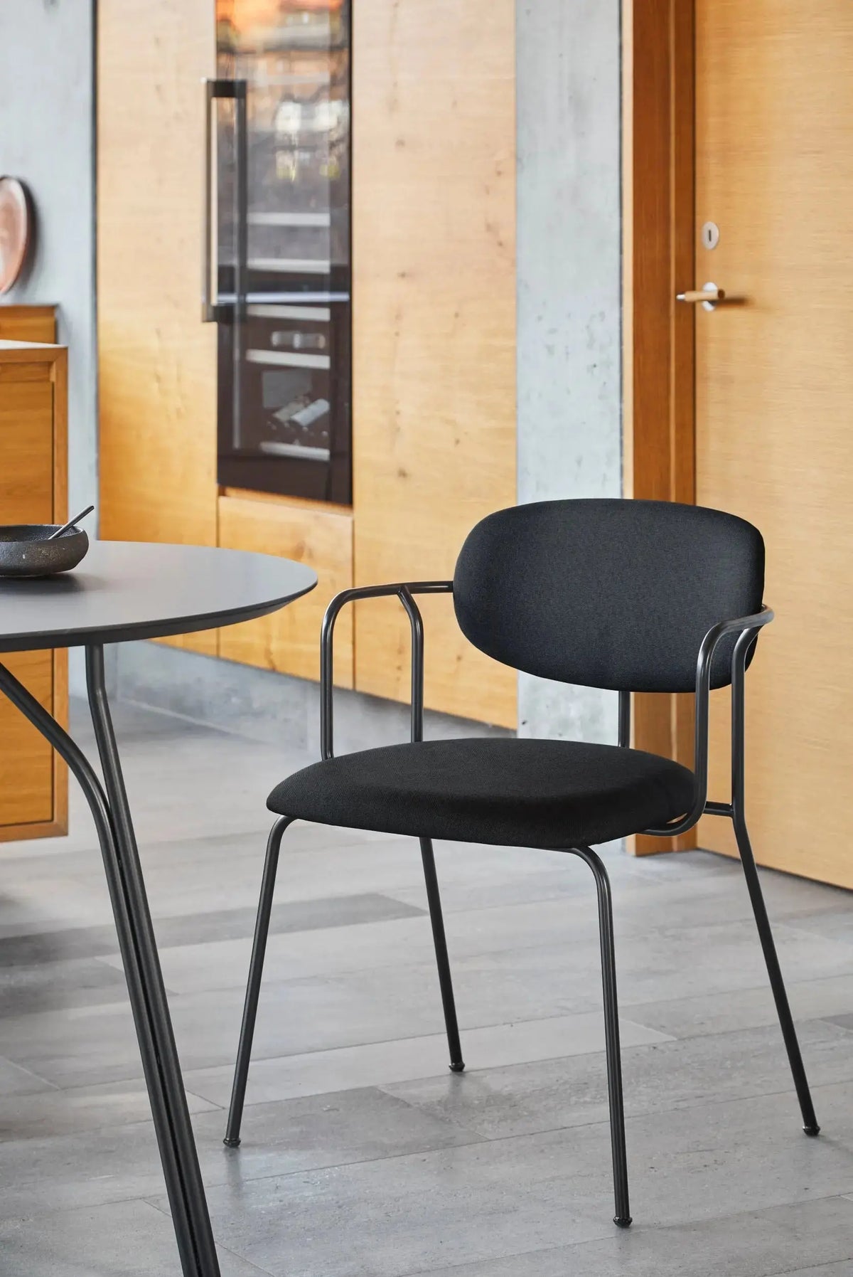 WOUD Tree pöytä Ø120 musta WOUD