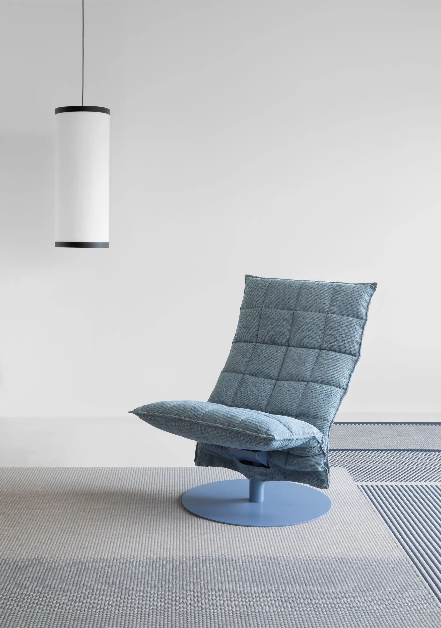 Woodnotes Juhlavuoden K-tuoli Taivas Woodnotes