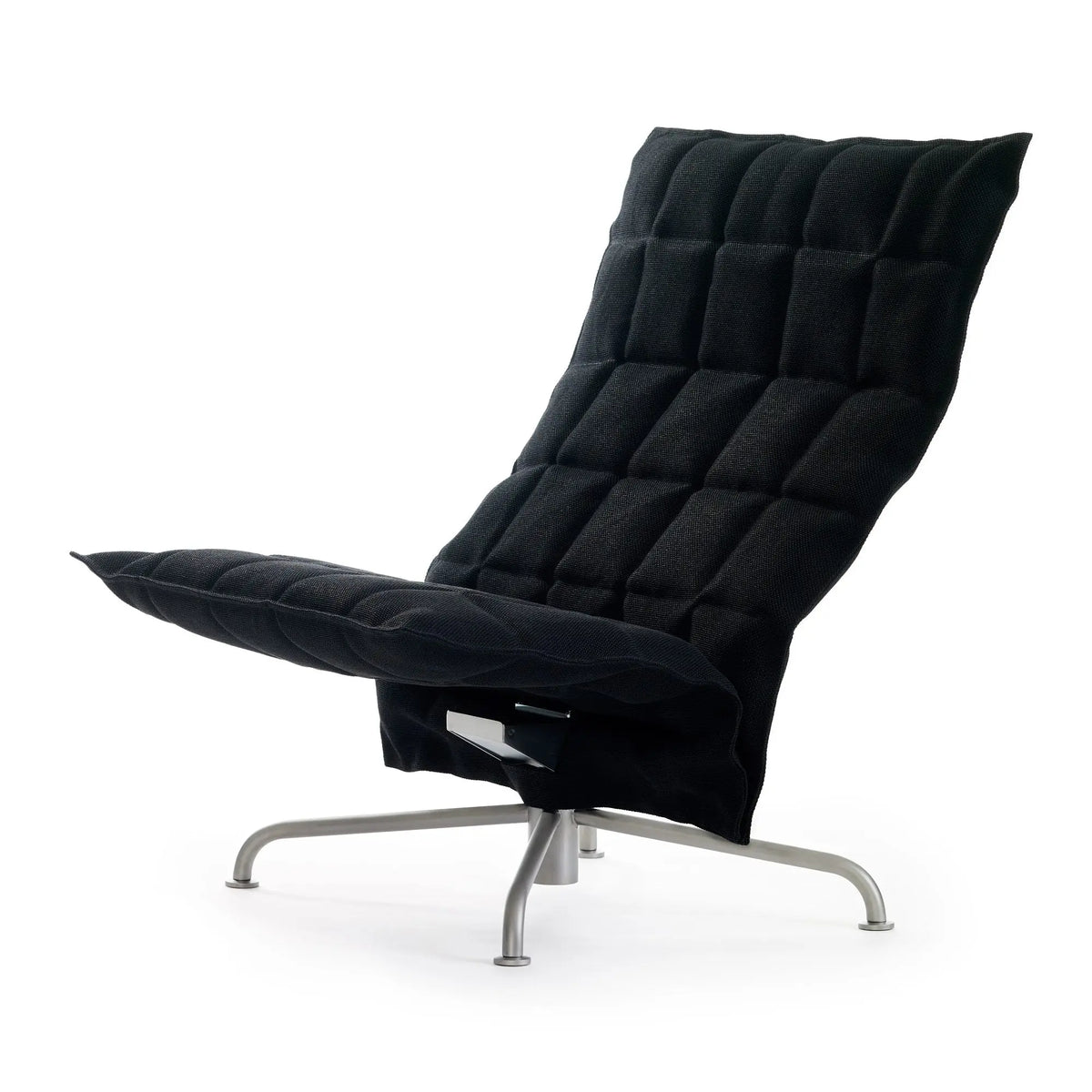 Woodnotes K-tuoli leveä, pyörivä ristikkojalka, musta Woodnotes