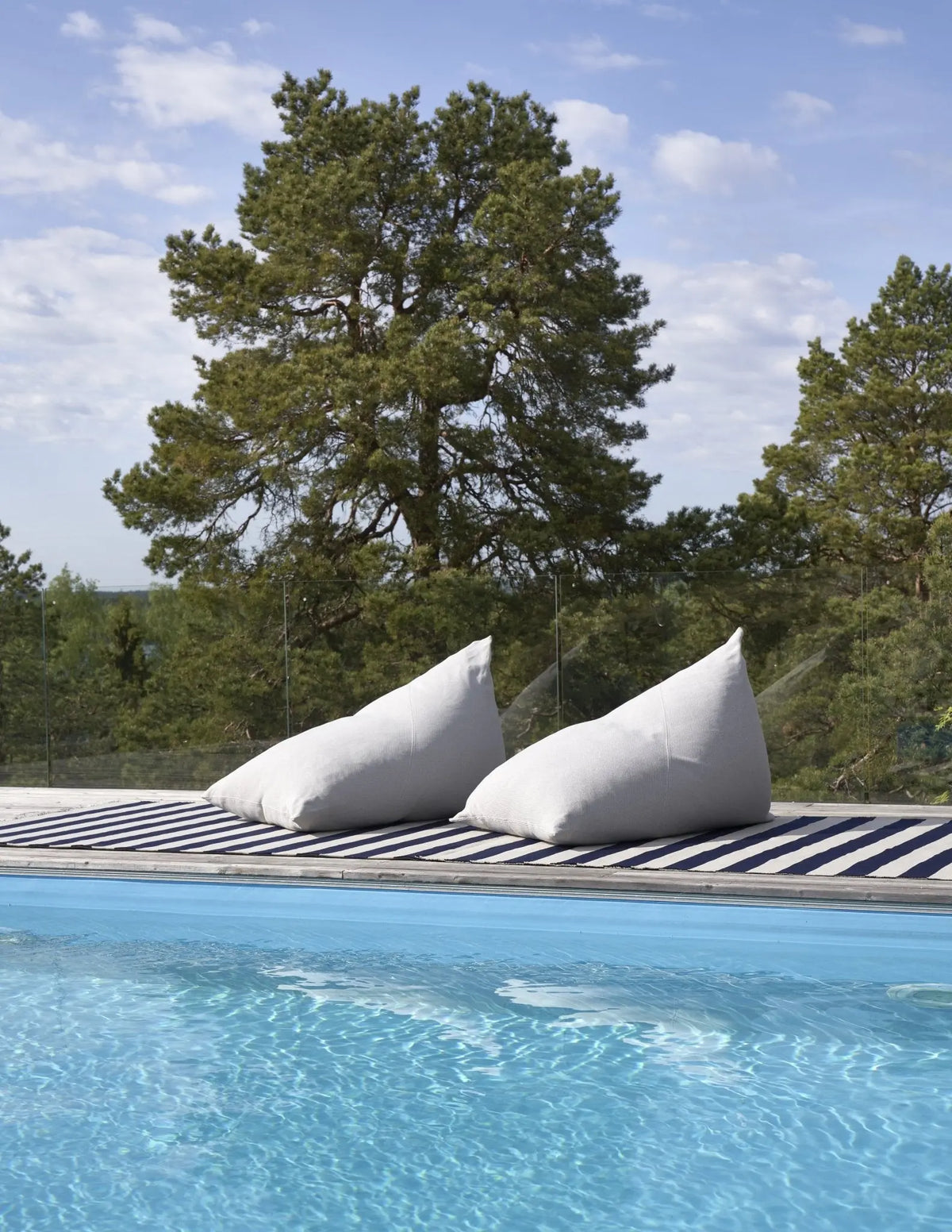 Woodnotes My Outdoor säkkituoli vaalea hiekka - Laatukaluste