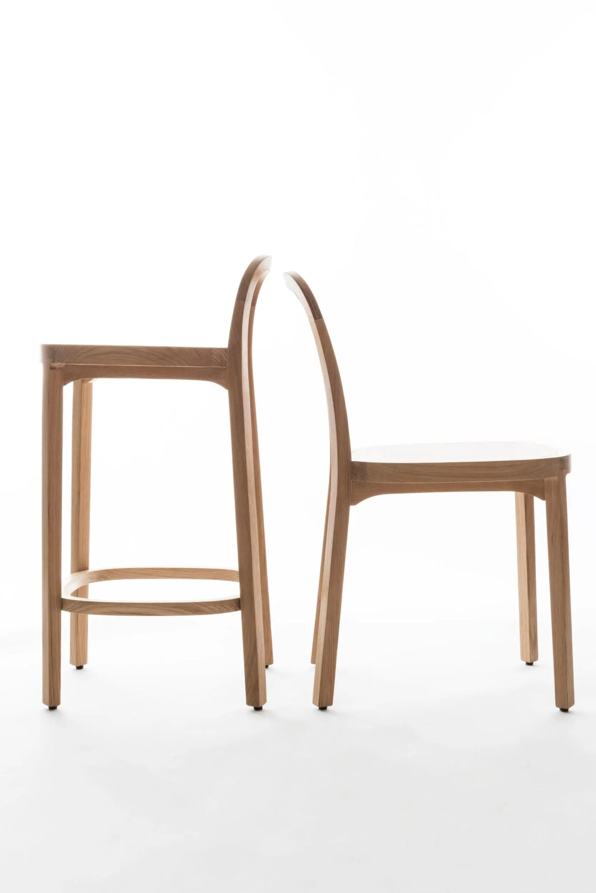 Woodnotes Siro baarituoli tammi Woodnotes