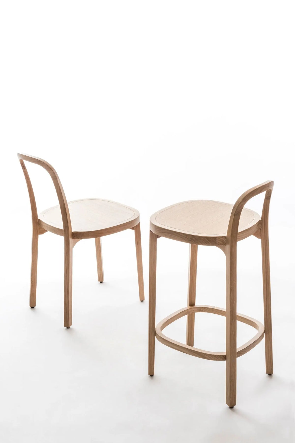 Woodnotes Siro baarituoli tammi Woodnotes