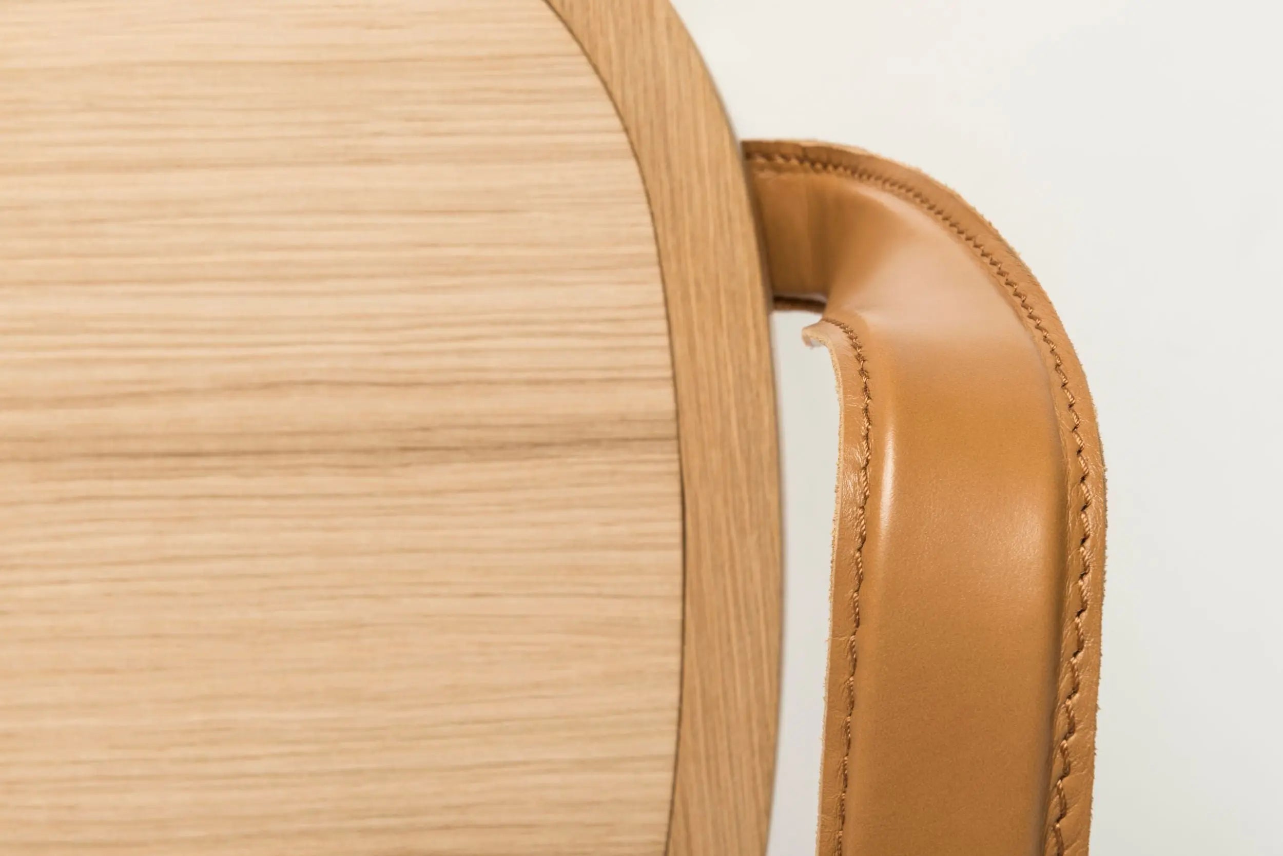 Woodnotes Siro käsinojatuoli tammi Woodnotes