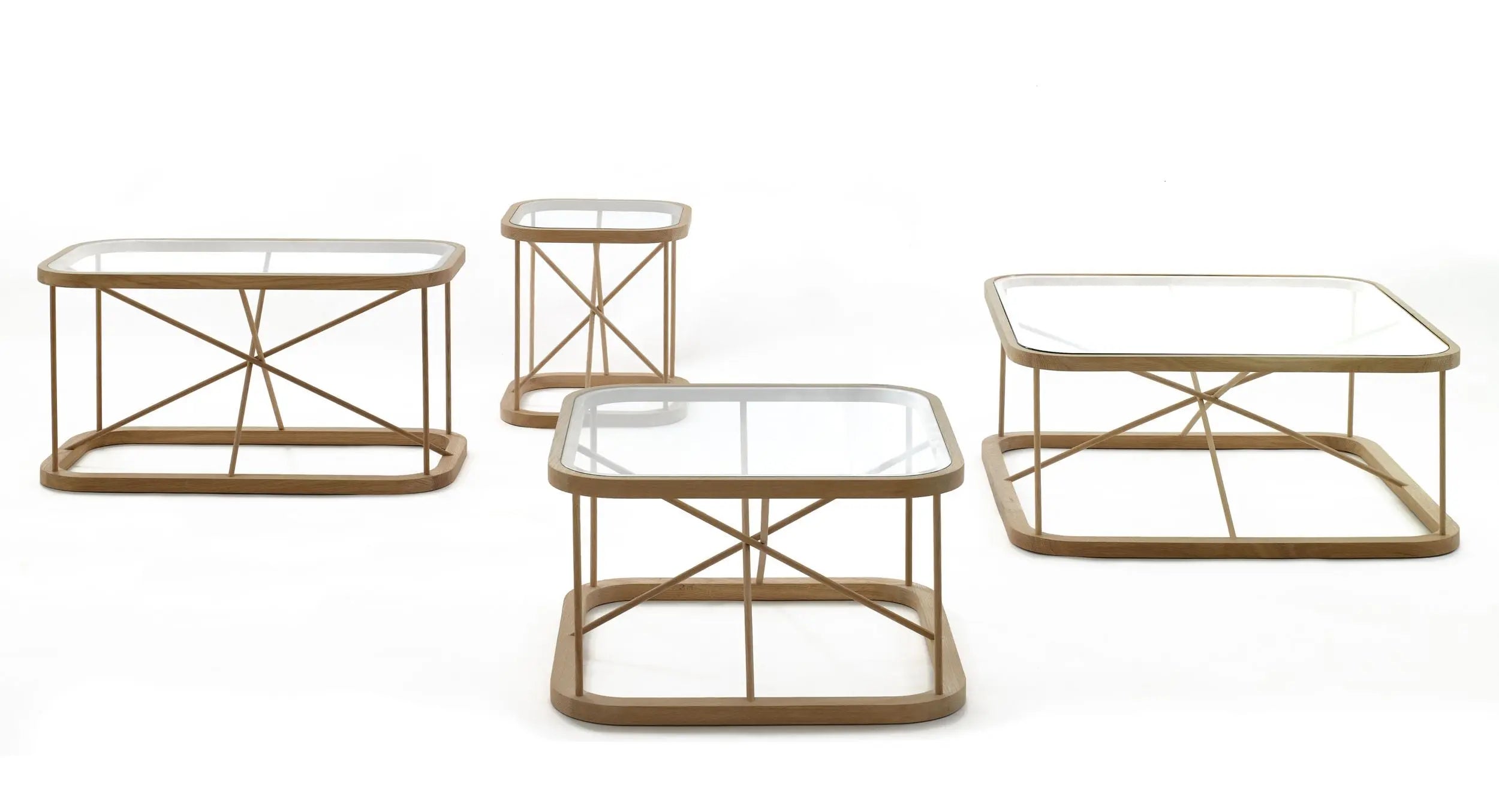 Woodnotes Twiggy sohvapöytä 66.5x66.5 cm tammi Woodnotes