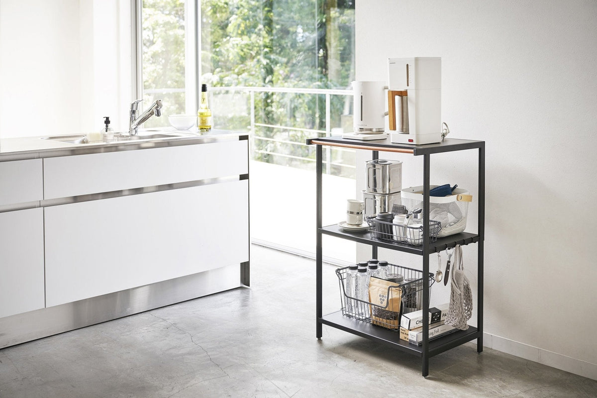 Yamazaki Tower hylly 3-tasoinen musta - Laatukaluste