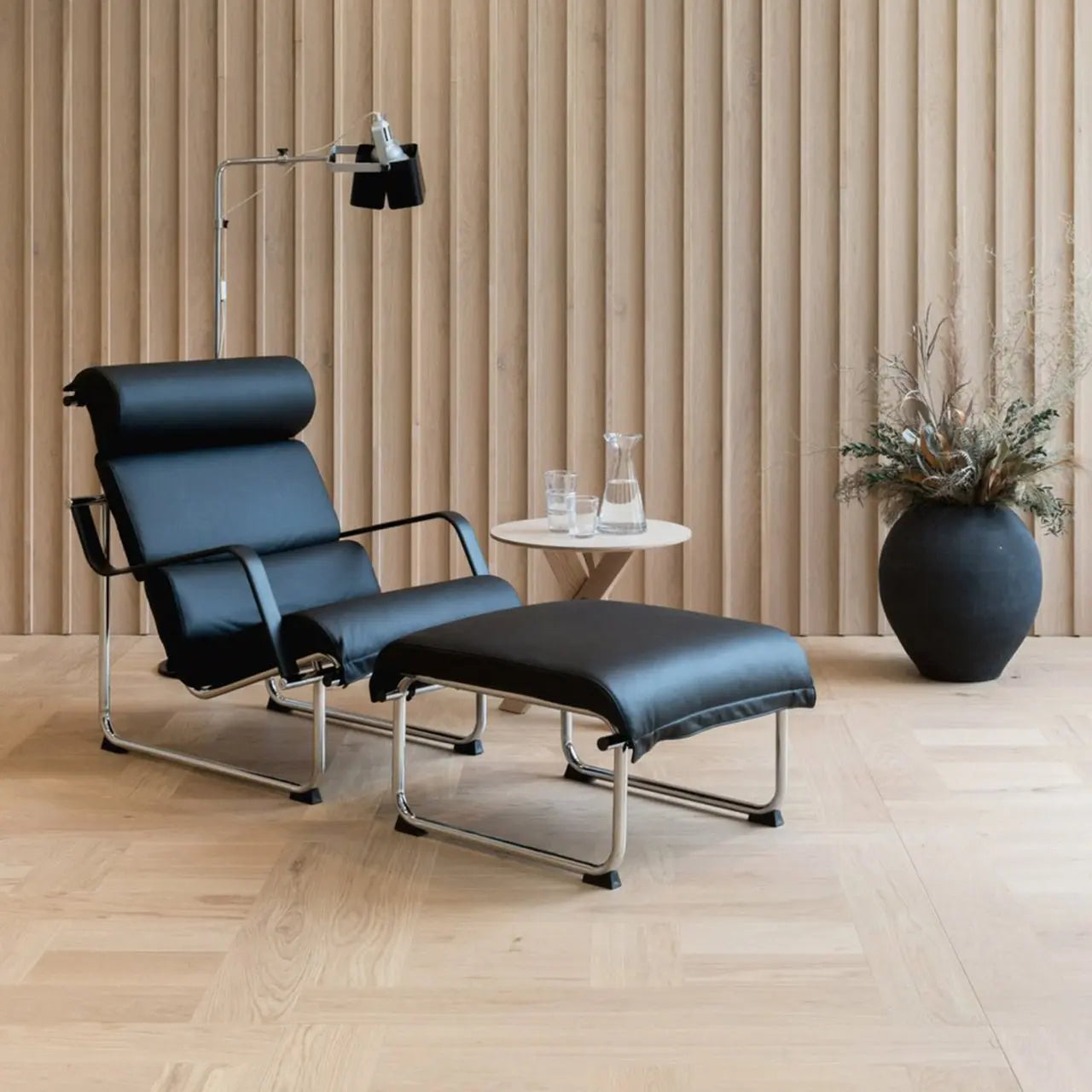 Yrjö Kukkapuro Remmi rahi musta/kromi - Laatukaluste