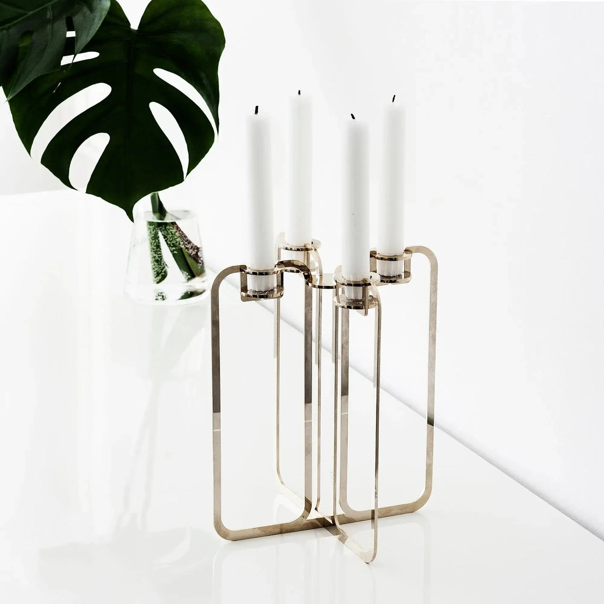 be&liv Quartet kynttilänjalka kulta - Laatukaluste