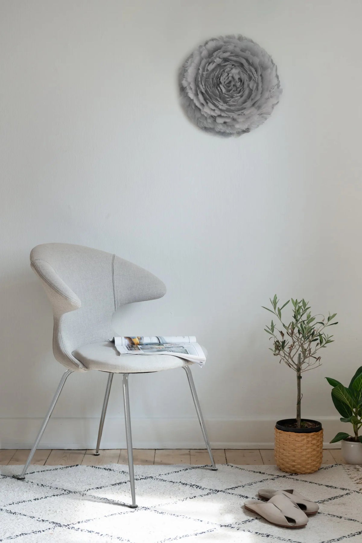 UMAGE Time Flies tuoli Sterling/kromi Umage