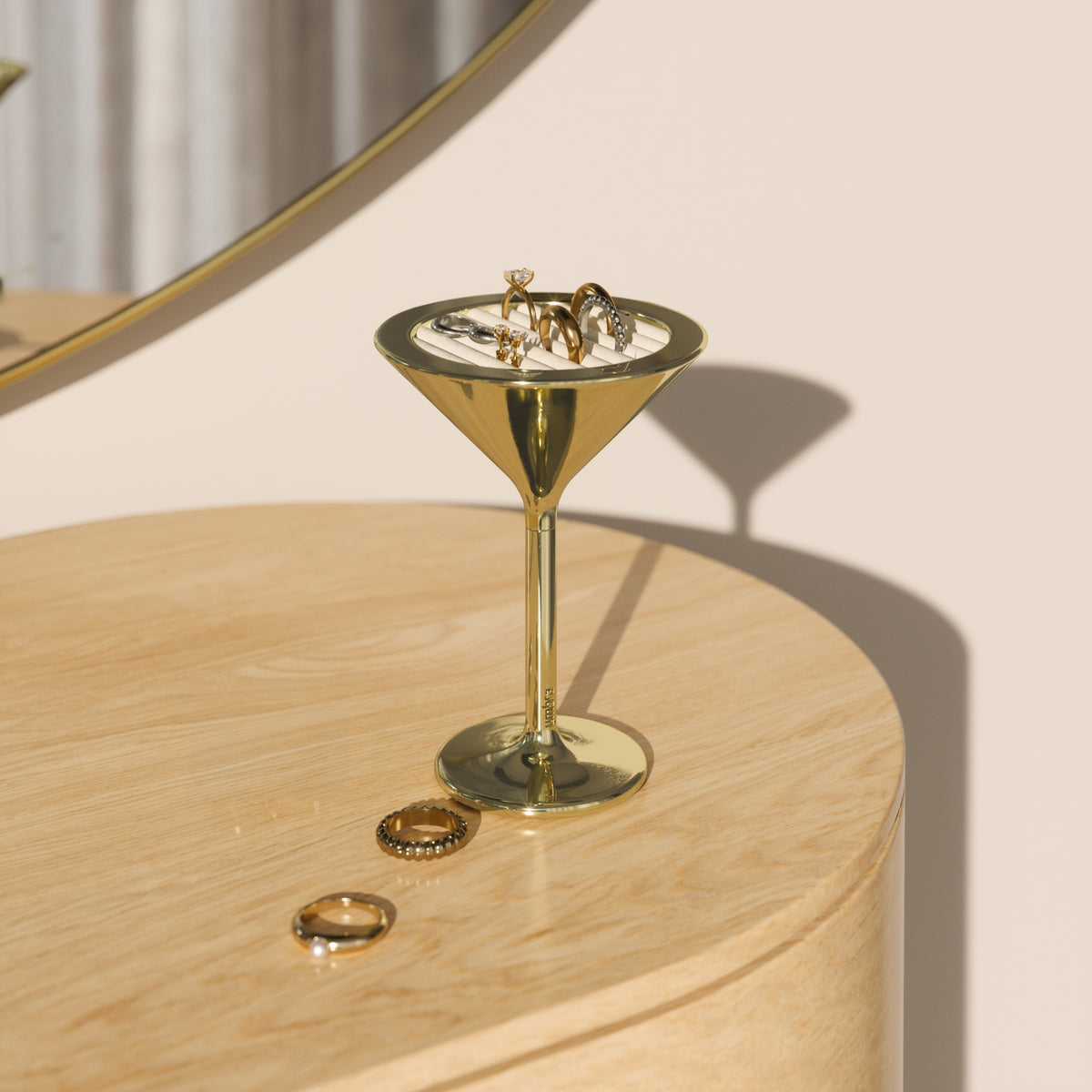 Umbra Tini ring holder brass