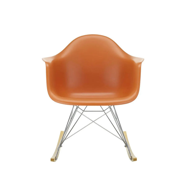 Vitra Eames RAR keinutuoli RE ruosteinen oranssi/vaahtera Vitra