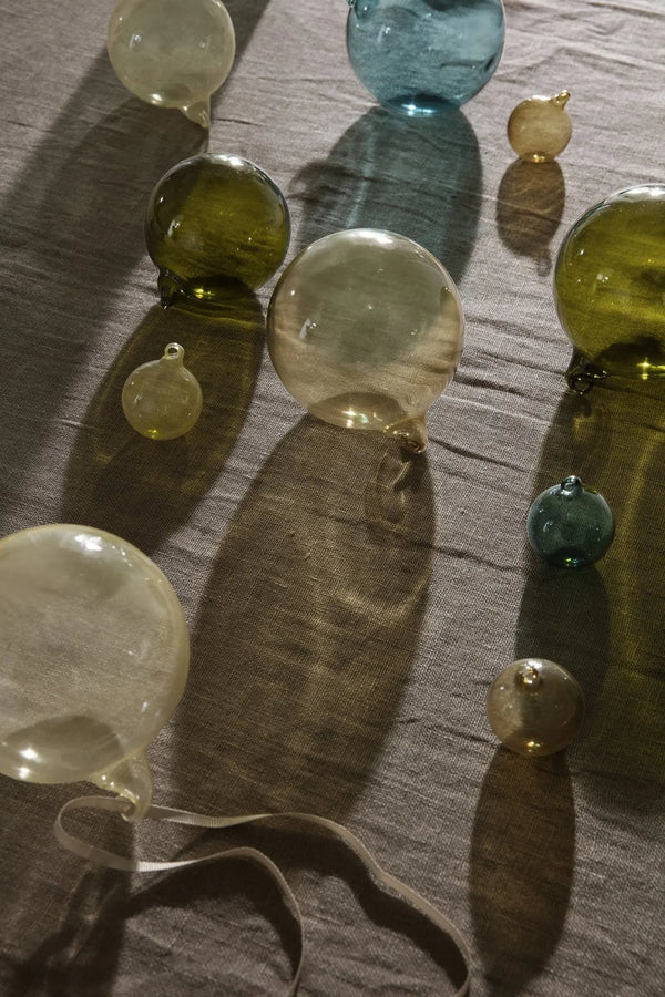 Ferm Living lasikoristeet L 4kpl tumma - Laatukaluste